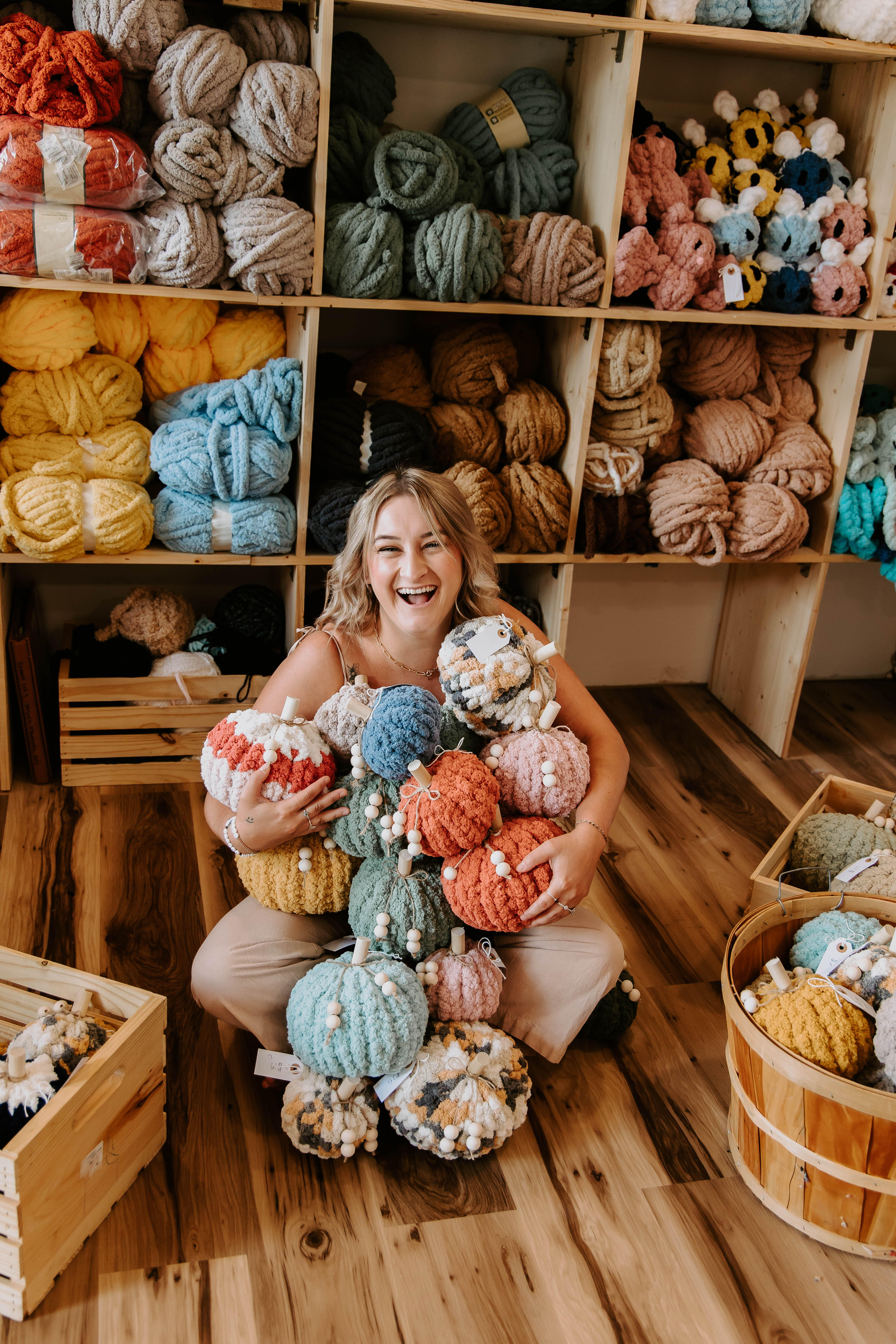 Chunky yarn pumpkin project